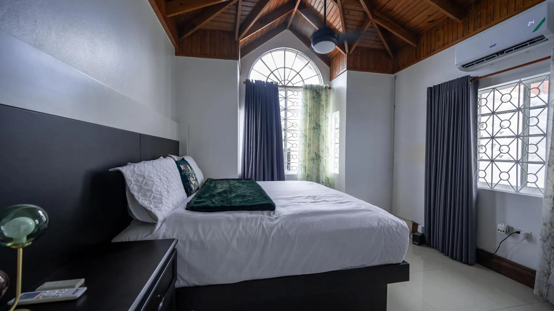 Awaii Jamaica Apartment Montego Bay